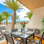 Albatros Garden & Heated Pool *