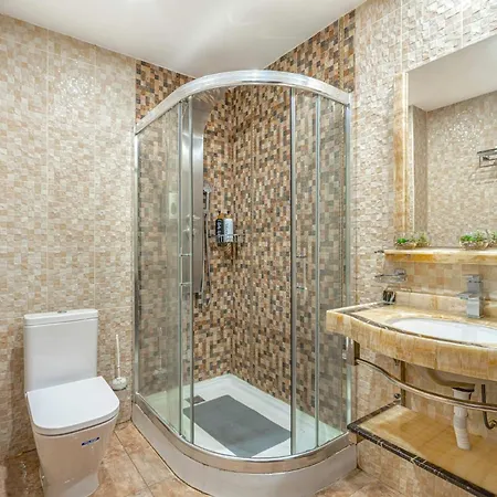 Albatros Garden & Heated Pool Apartment San Miguel de Abona