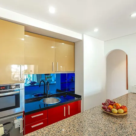 Albatros Garden & Heated Pool *