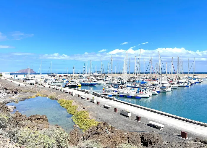 Albatros Garden & Heated Pool Appartamento *