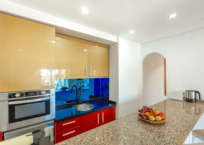 Albatros Garden & Heated Pool *